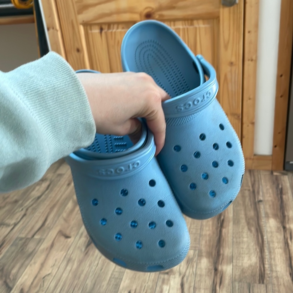 Crocs